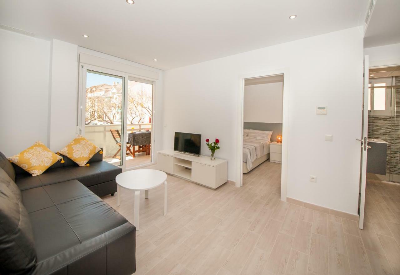 Nadine'S Place Fuengirola Exterior photo